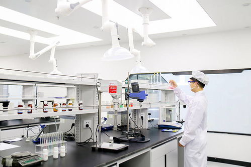 廣州OEM鎮(zhèn)定舒敏噴霧代加工 打造敏感肌護膚新寵，平替玉澤的優(yōu)質(zhì)化妝品解決方案
